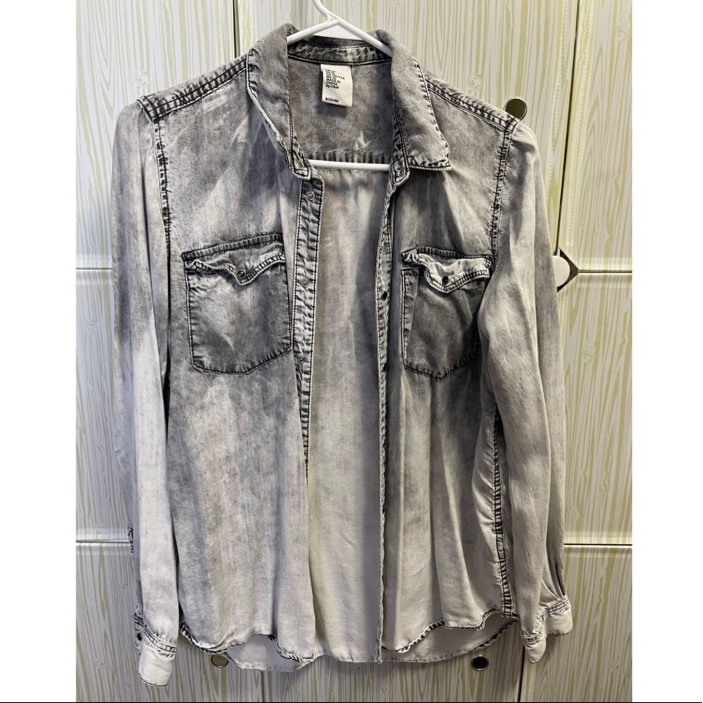 H&M denim button up